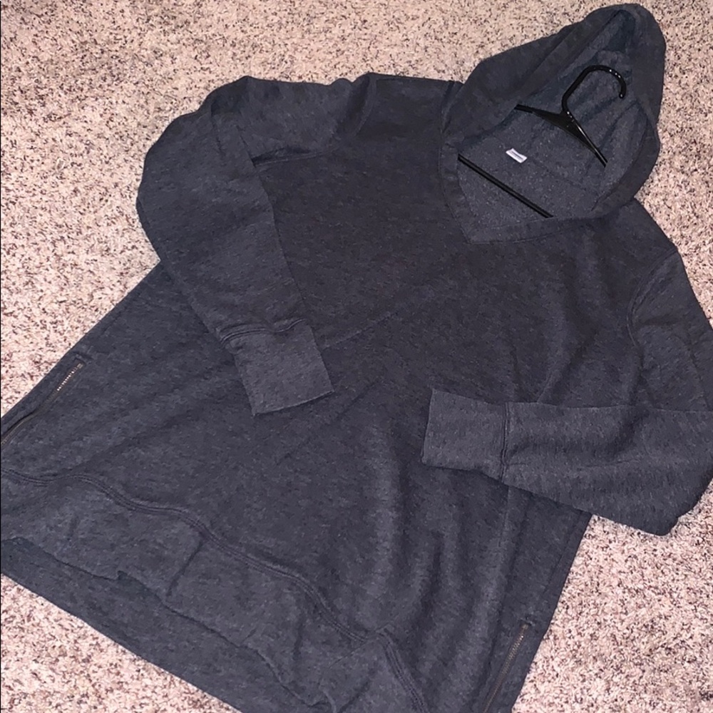 V neck hoodie